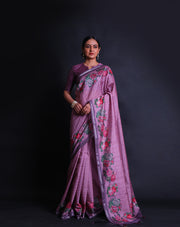 The pink blended Tussar saree you described features self-thread embroidery in a zig-zag pattern across the entire drape,- BLN01411