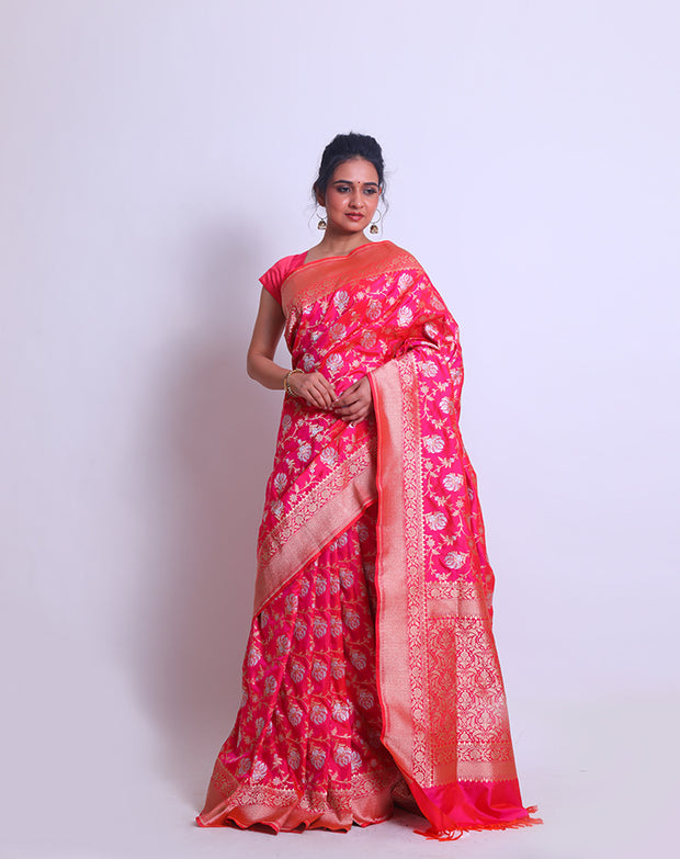 The Rani Banarasi handloom silk saree sounds exquisite with its gold zari design border - BSK010801